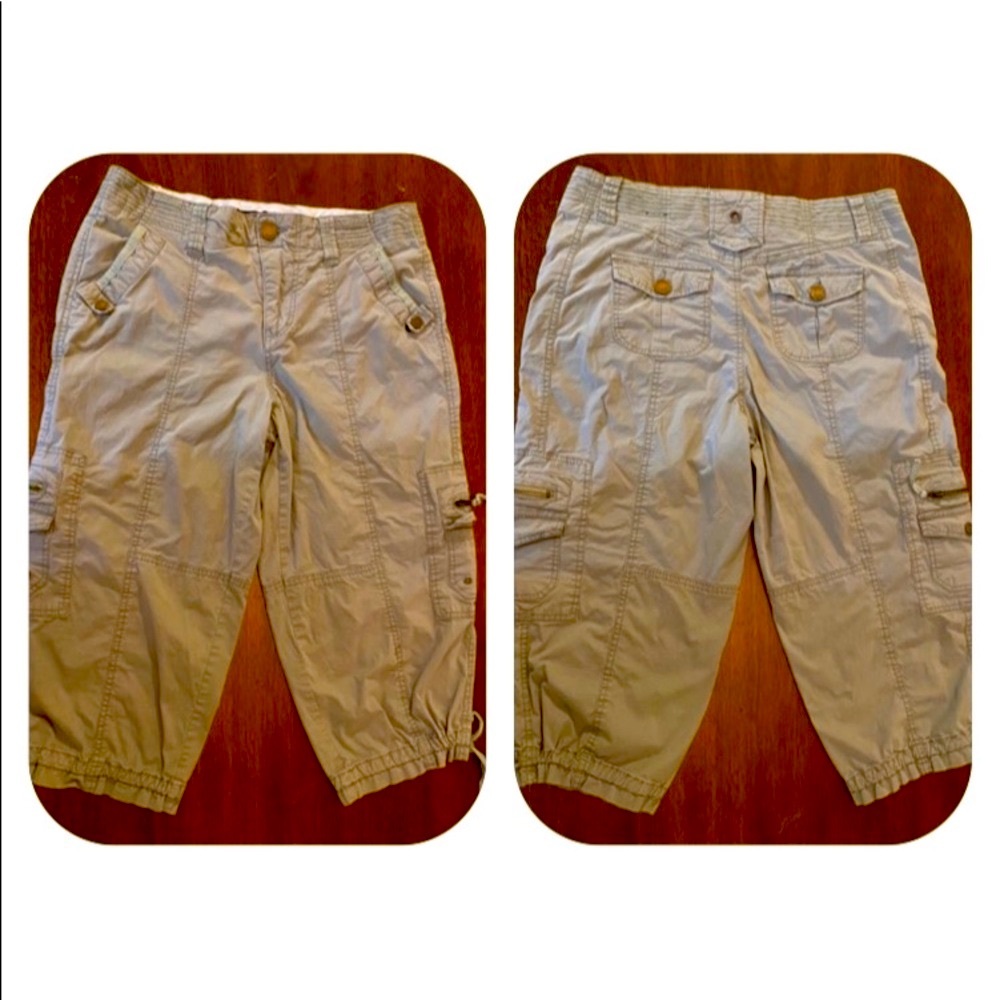 Khaki green cargo capris